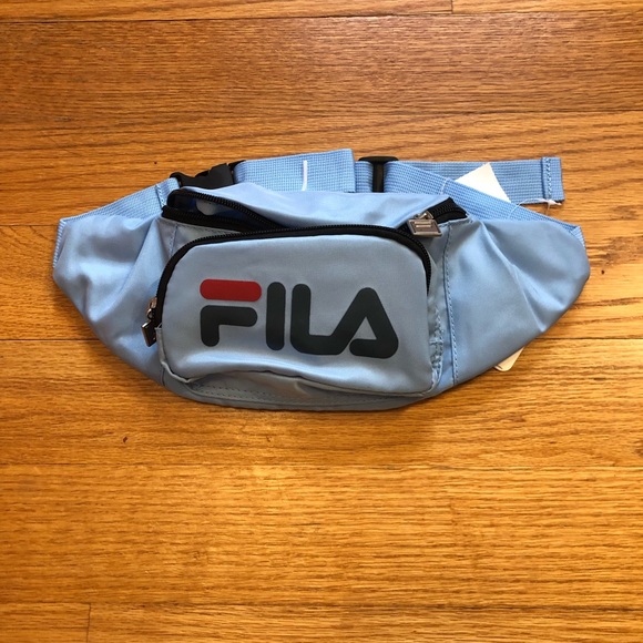 fila fanny pack canada